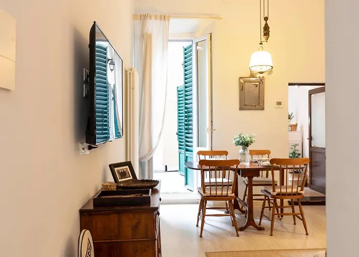 Capponi Deluxe Apartment *